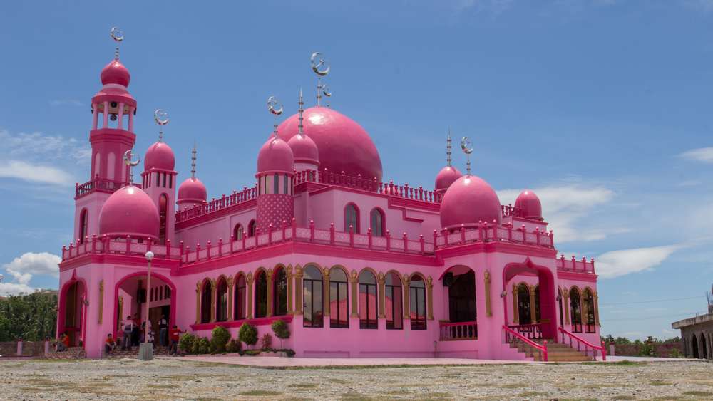 Unik, 3 Masjid Ini Berwarna Pink dan Paling Megah di Dunia