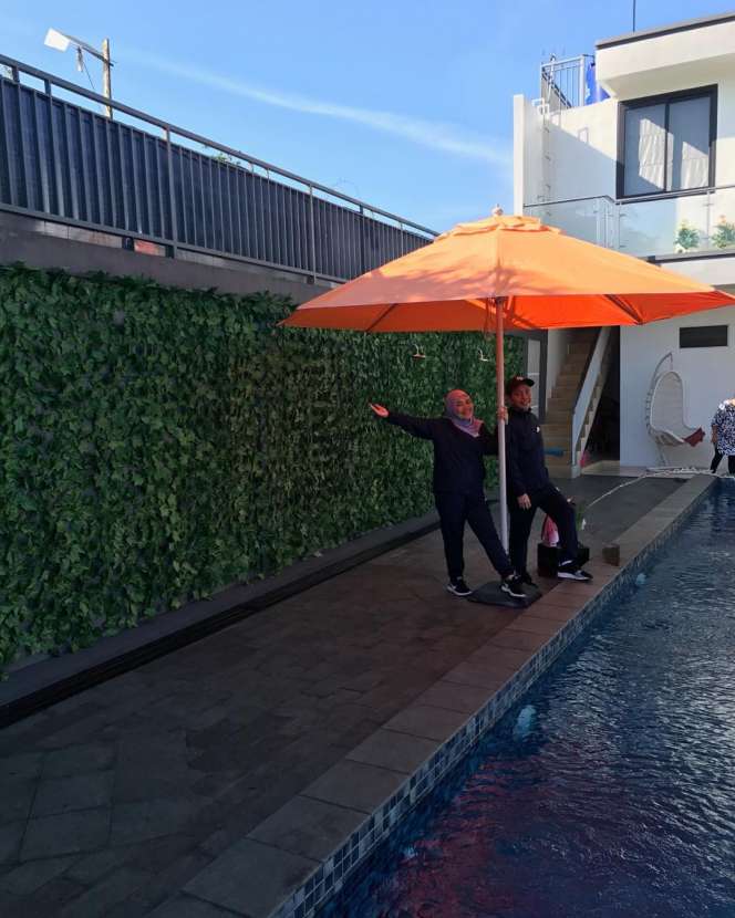 Intip Mewahnya Villa Bilqis Warisan Ayu Ting Ting