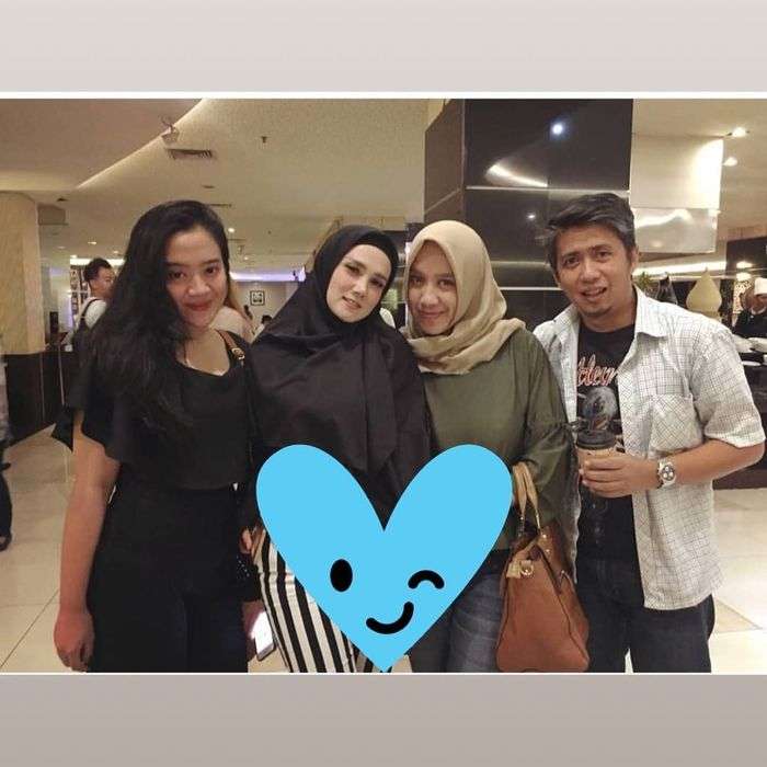 Tak Kalah Cantik, Ini Pesona Istri Mantan Suami Mulan Jameela