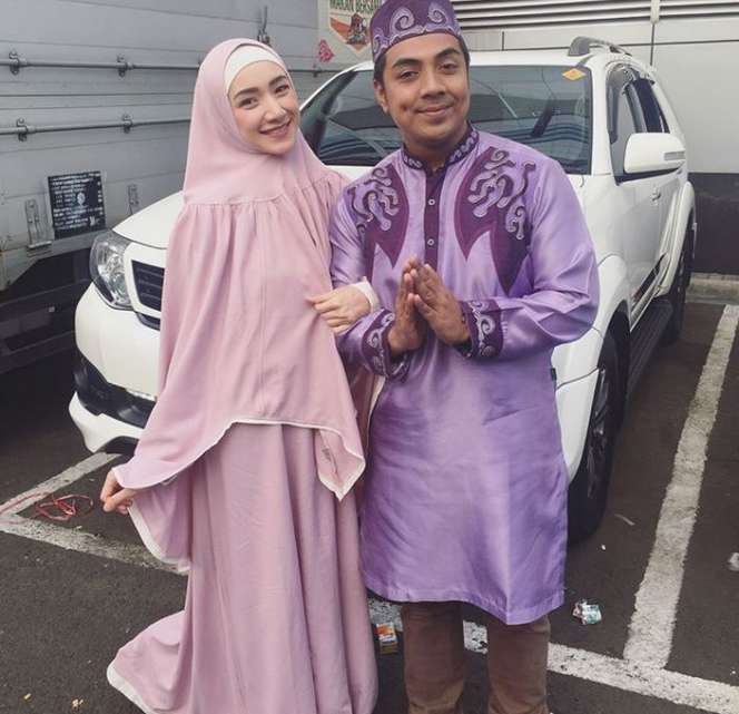 Romantisnya Riza Muhammad dan Istri, Jauh dari Gosip Miring