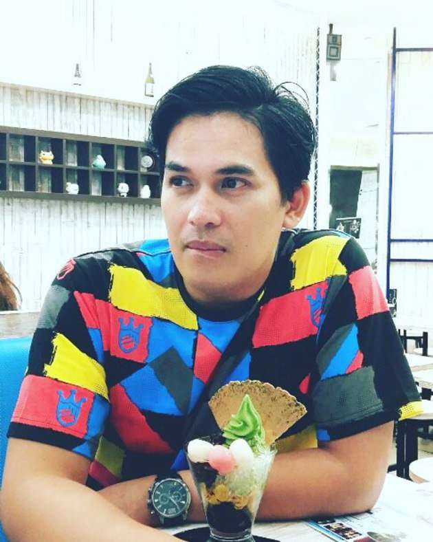 Ingat Si Culun Hendra 'OB'? Ternyata Punya Istri yang Cantik