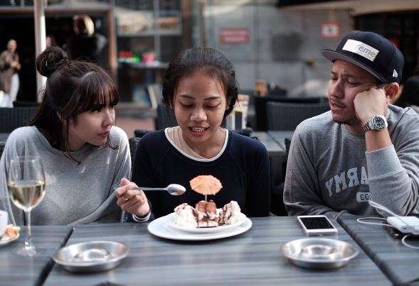 Potret Kedekatan 6 Artis dengan ART-nya