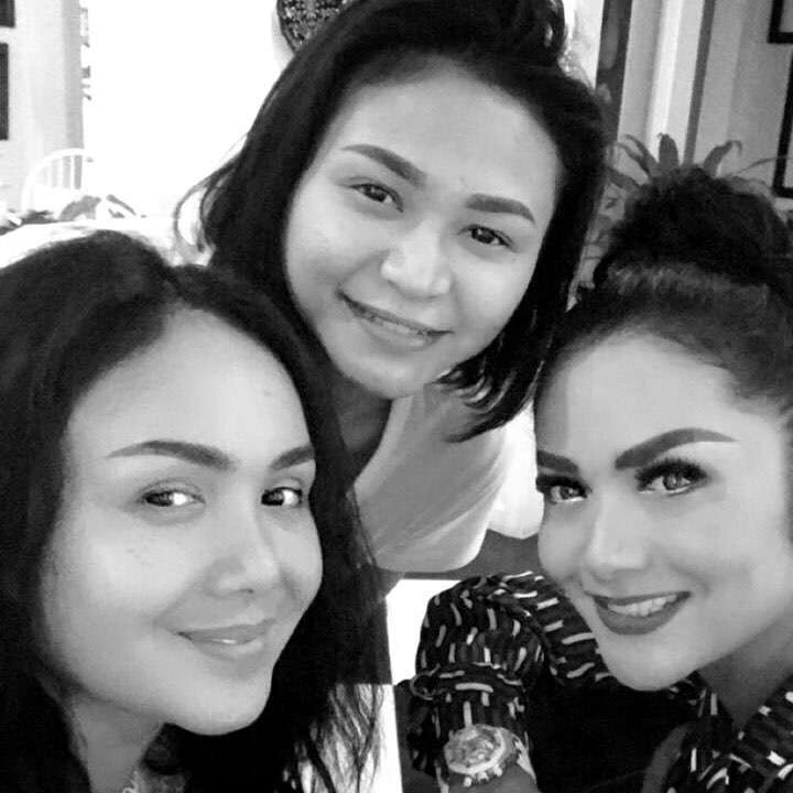 Tak Kalah Cantik, Ini Potret Adik Krisdayanti dan Yuni Shara