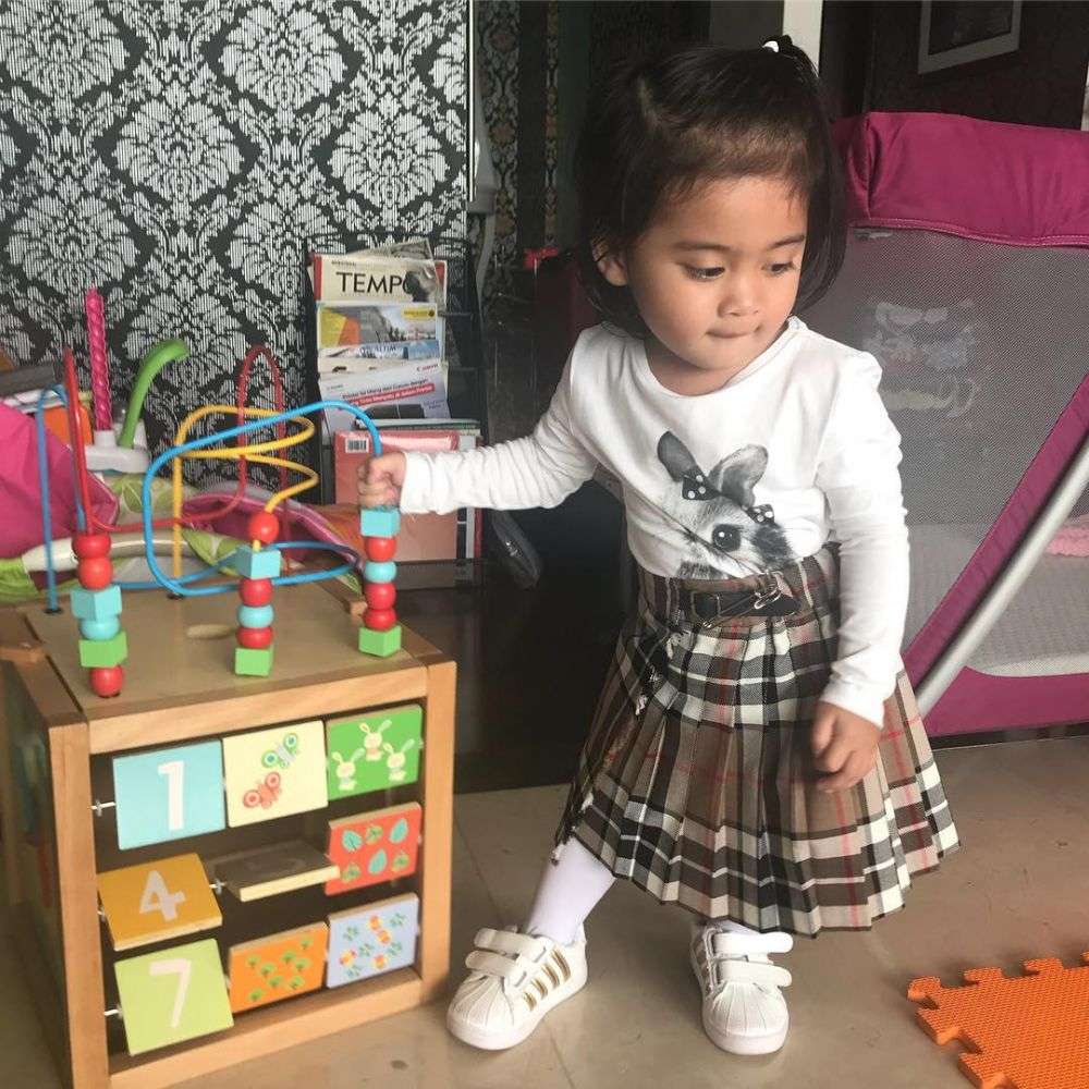 Mewahnya Kamar Vania Tabitha, Anak Adopsi Venna Melinda