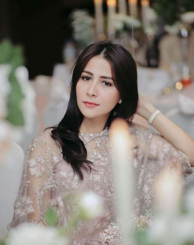 Rina Diana, Artis Blasteran Ini Putuskan Mualaf Saat Remaja