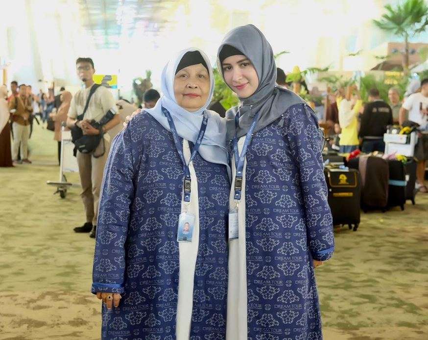 Rina Diana, Artis Blasteran Ini Putuskan Mualaf Saat Remaja