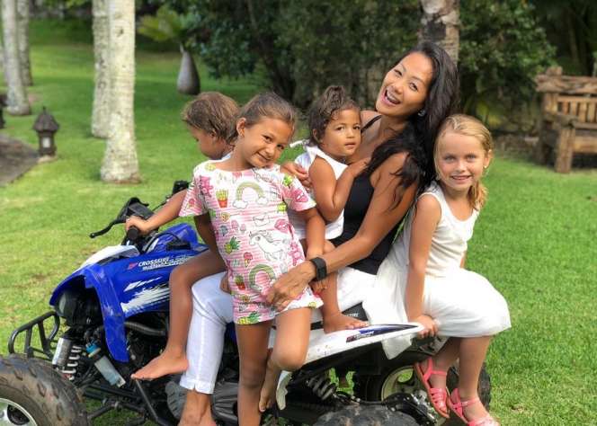 Dinikahi Bule, Begini Kehidupan Indah Kalalo Sekarang