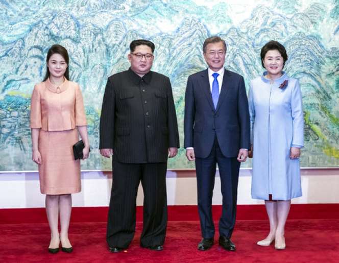 Transformasi Gaya Istri Kim Jong Un, dari Kuno Hingga Kekinian