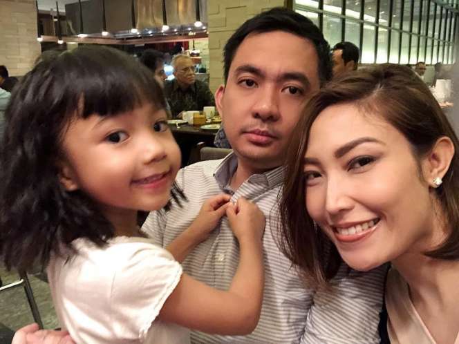 5 Seleb yang Sempat Batal Menikah Itu Kini Bahagia