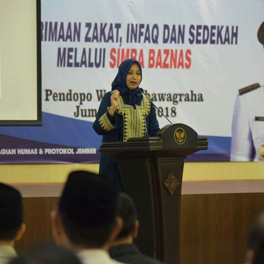 10 Srikandi Berhijab Pemimpin di Jawa Timur