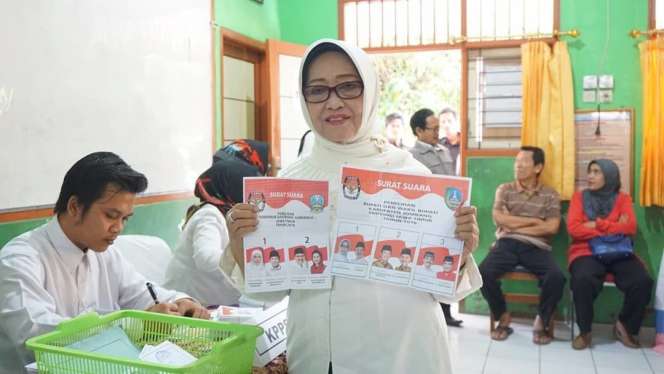 10 Srikandi Berhijab Pemimpin di Jawa Timur