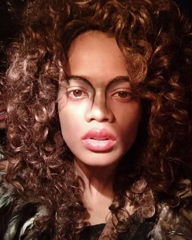 Model `KW Super` Rihanna Ini Bikin Pangling