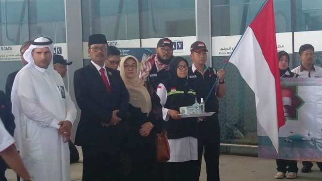 FOTO: Kloter Pertama Jemaah Haji Indonesia Tiba di Tanah Suci