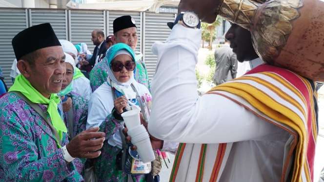 FOTO: Sambutan Istimewa Suku Hausa Saudi untuk Jemaah Haji RI