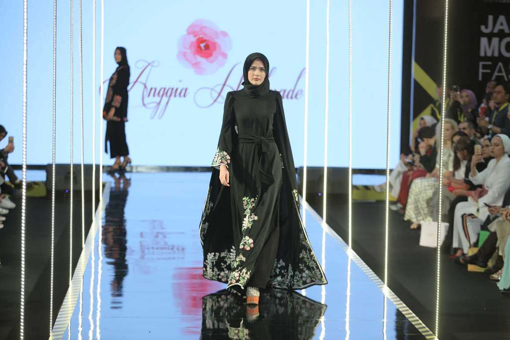 Parade Busana Keren di Jakarta Modest Fashion Week 2018