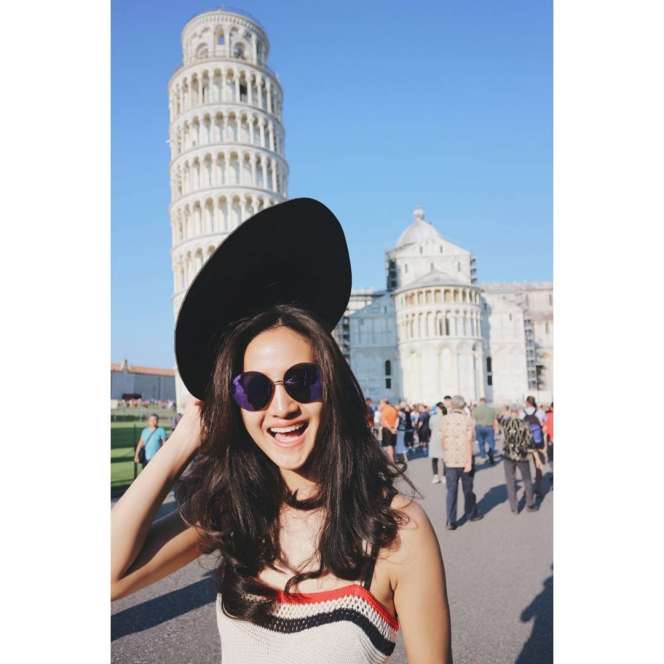 Pesona Talita Bachtiar, Adik Ipar Tasya Kamila