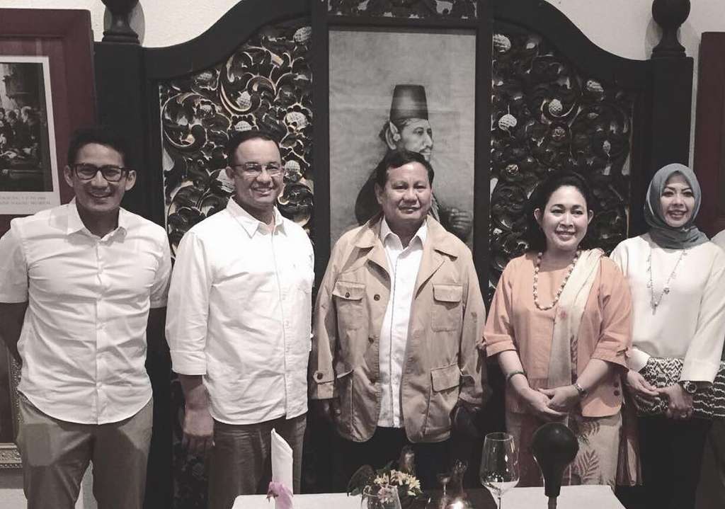 Nostalgia Romansa Potret Kebersamaan Prabowo-Titiek Soeharto