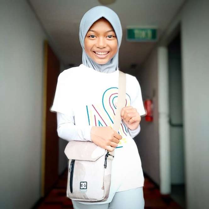 Aksi Nyimas Bunga, Hijaber Skater Penyumbang Medali