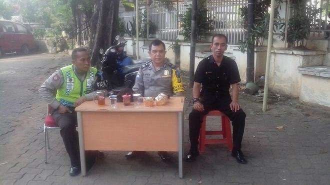 `Mirip Pak Jokowi Ngga?`