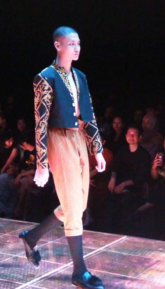 Parang Kencana Gabungkan Batik Tradisional Dengan Matador