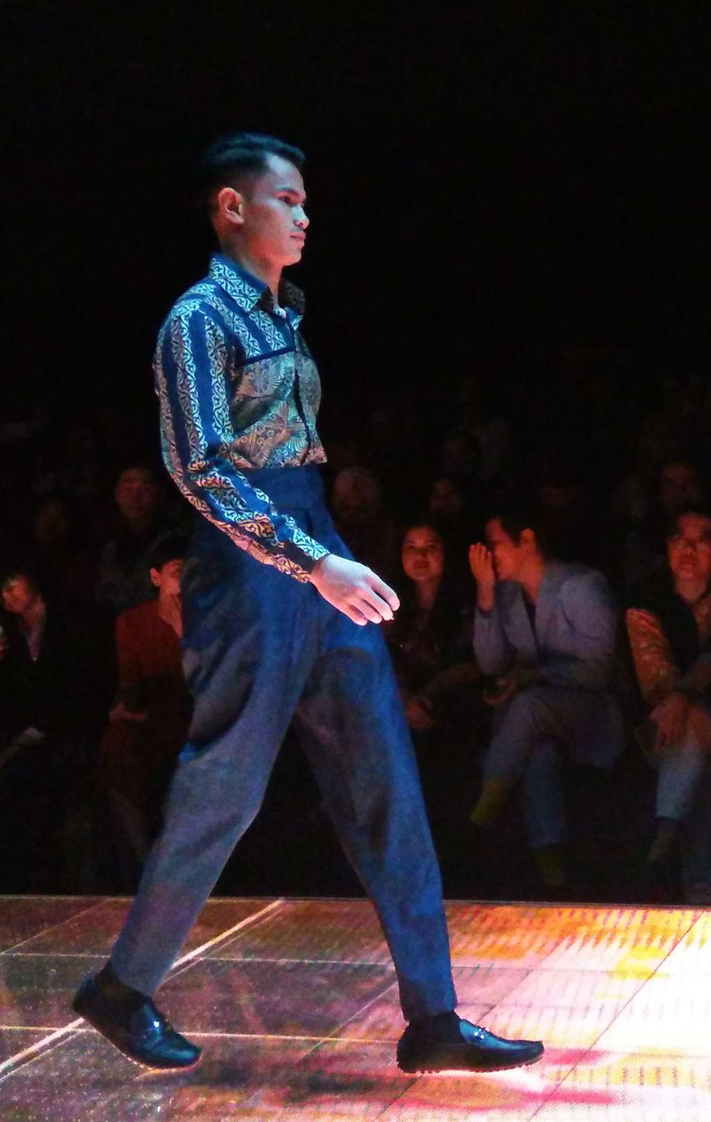 Parang Kencana Gabungkan Batik Tradisional Dengan Matador