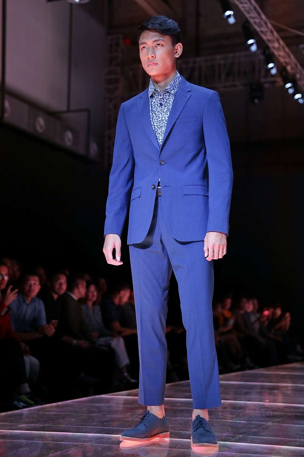 Koleksi Tren Baru Mode Pria Mark & Spencer, Seberapa Keren?