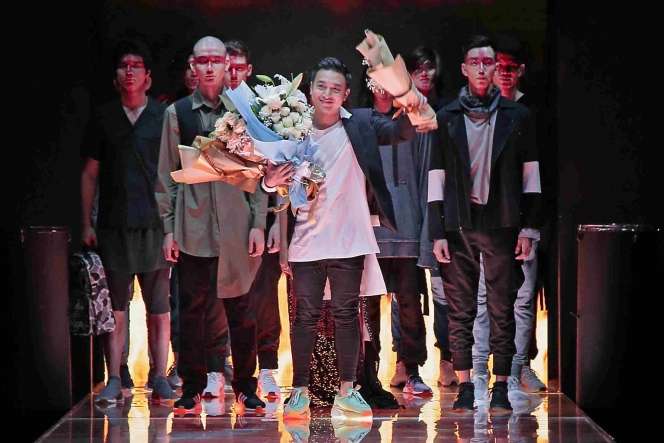 `Protagonyst Soldier`, Kejutan (X) S.M.L dan Mario Kahitna 