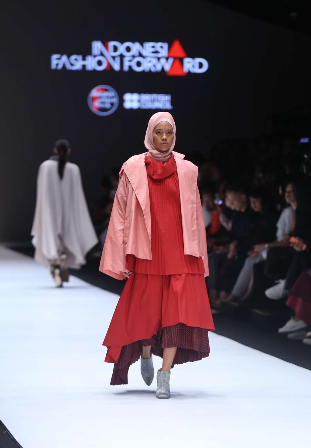 FOTO: Koleksi Tanpa Nama di Jakarta Fashion Week 2019