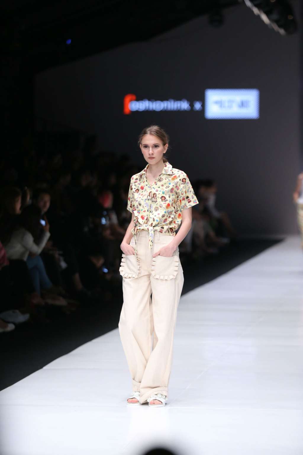 Inspirasi Metropolis di Jakarta Fashion Week