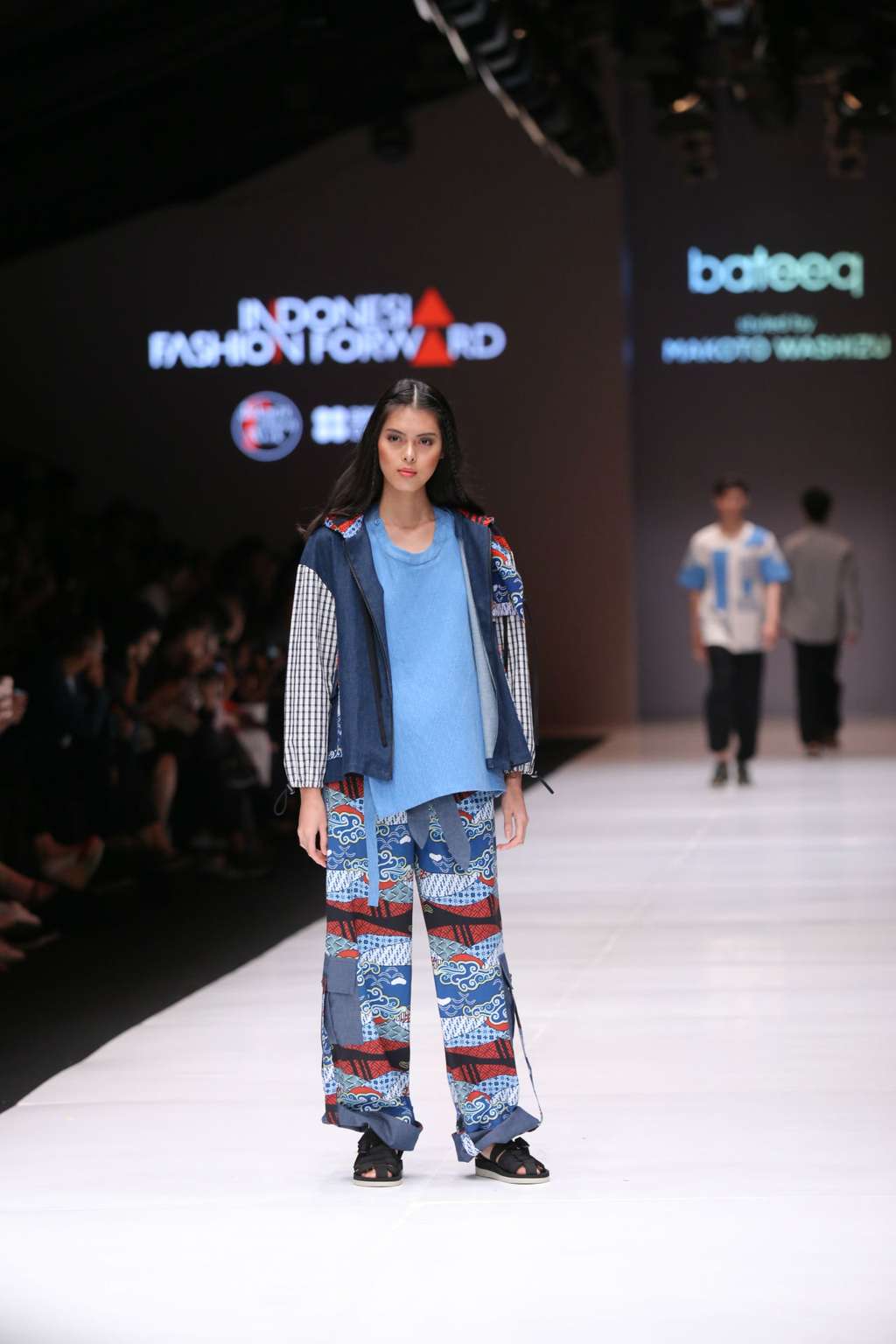 Kolaborasi Unik Batik dan Jepang