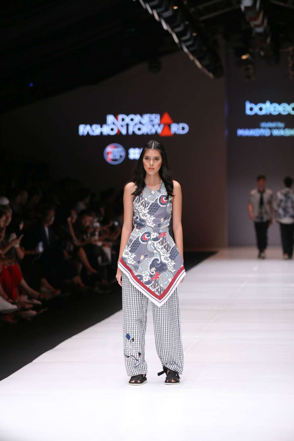 Kolaborasi Unik Batik dan Jepang