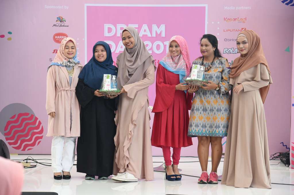 Kemeriahan Dream Day 2018 `The Unlimited Me` di Hari Pertama