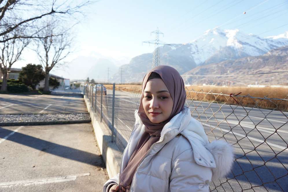 HOTD Linda Kayhz-Sari Endah Pratiwi 'Travel in Style' di Swiss