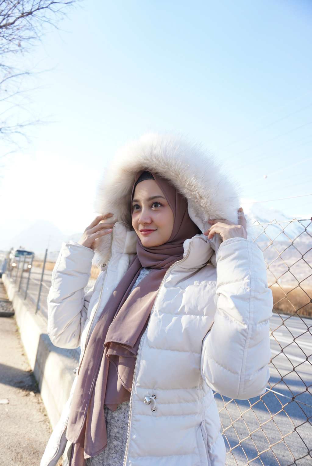 HOTD Linda Kayhz-Sari Endah Pratiwi 'Travel in Style' di Swiss