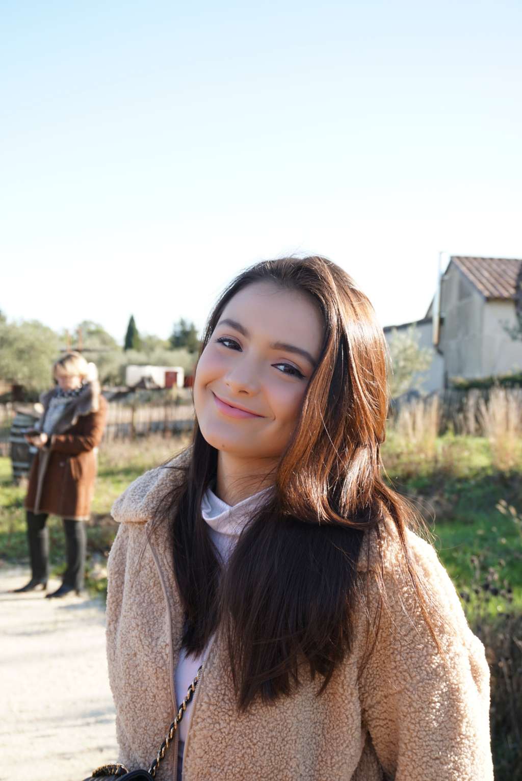 OOTD Amanda Rawles Travel in Style di Prancis