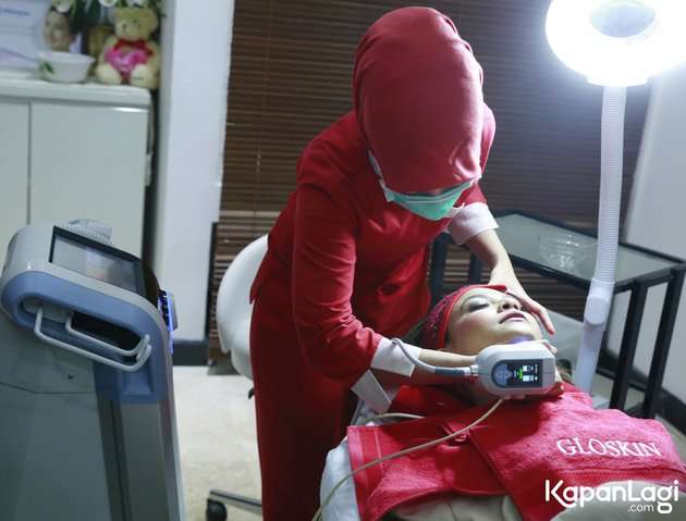 Intip Rahasia Kecantikan Vanessa Angel 