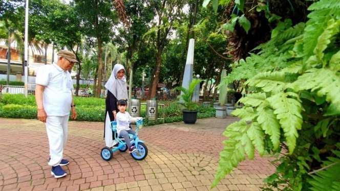 Saat Kiai Ma'ruf Amin Tampil Sporty