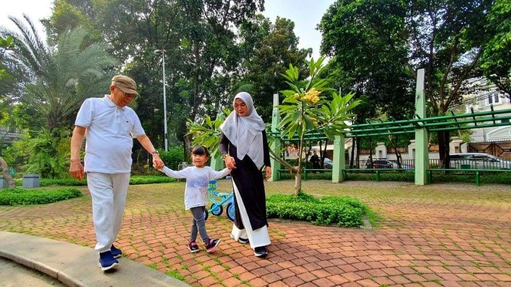 Saat Kiai Ma'ruf Amin Tampil Sporty