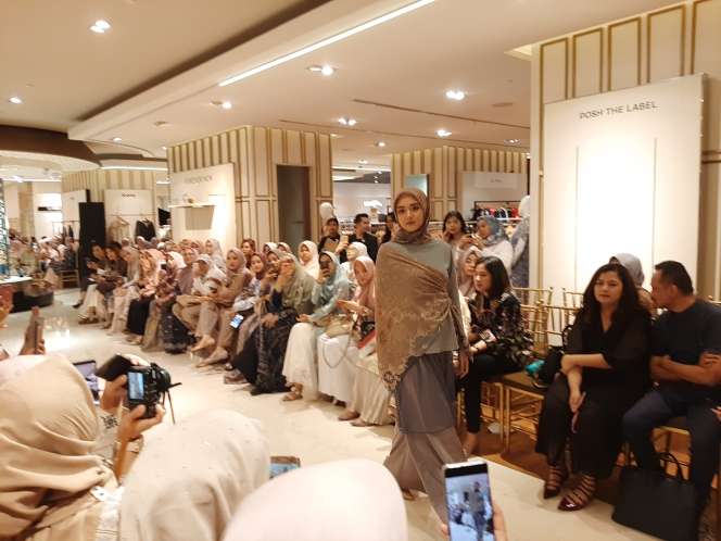 Koleksi Kolaborasi Ramadan Ria Miranda X Galeries Lafayete