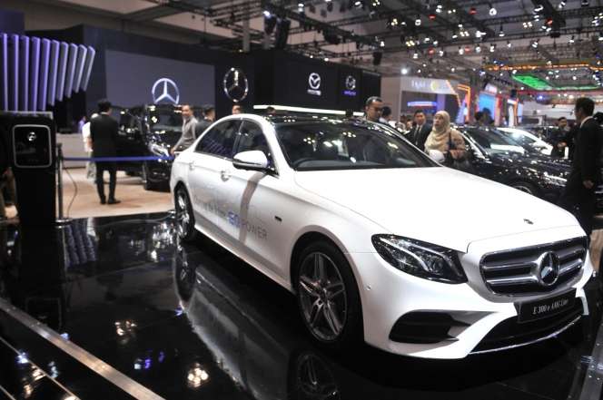 Adu Keren Mobil Listrik di GIIAS 2019
