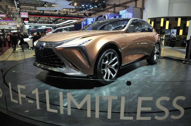 Adu Keren Mobil Listrik di GIIAS 2019