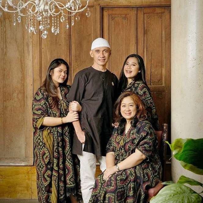 Foto-foto Agung Hercules Semasa Hidup