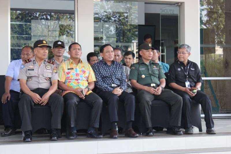 SCM Bagikan 5 Sapi dan 60 Kambing Kurban ke Masyarakat