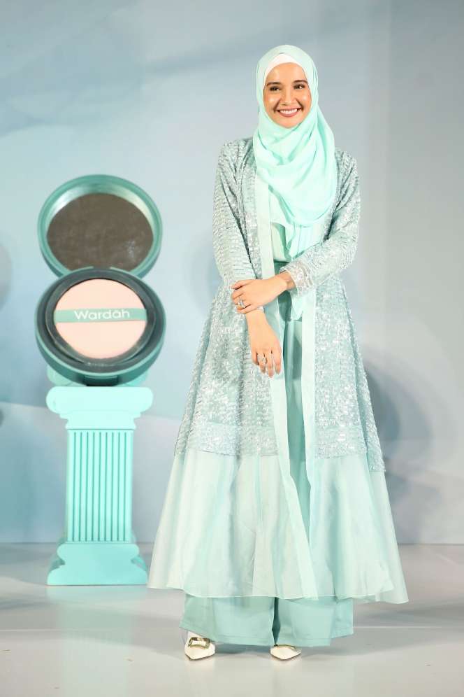 Zaskia Sungkar Ternyata 'Buta' Makeup