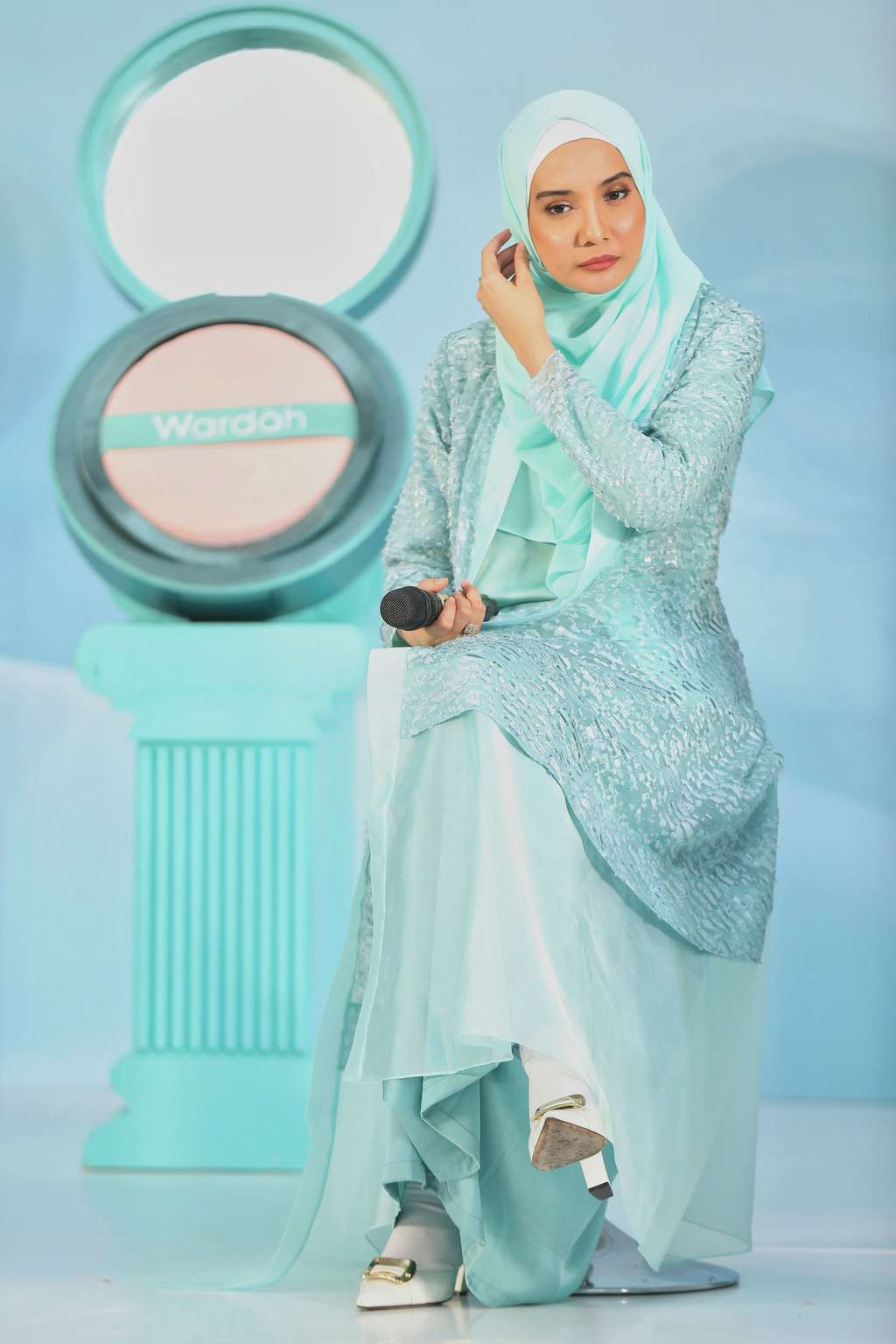 Zaskia Sungkar Ternyata 'Buta' Makeup