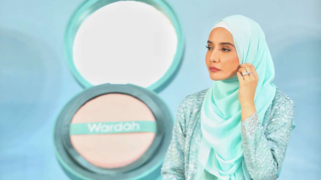Zaskia Sungkar Ternyata 'Buta' Makeup
