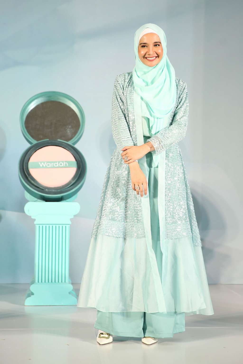 Zaskia Sungkar Ternyata 'Buta' Makeup