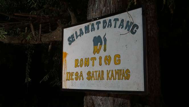 Pawai Obor Takbir di Pesisir Utara Flores