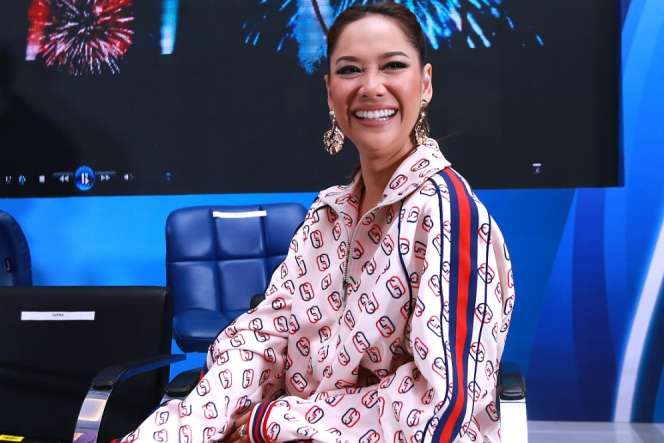 Bunga Citra Lestari Tampil Berkelas dengan Outfit Trendy
