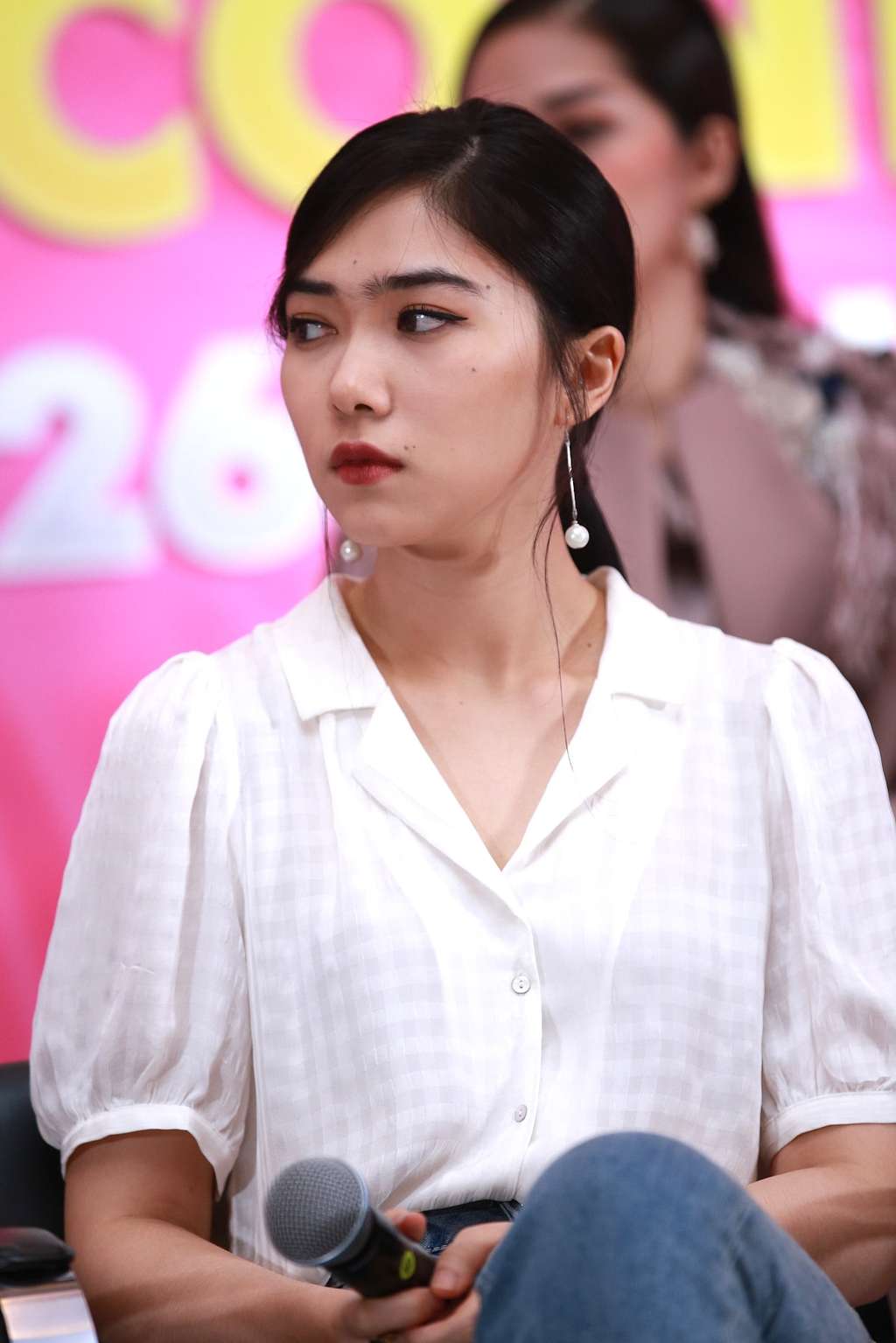 Isyana Sarasvati Tebar Ancaman